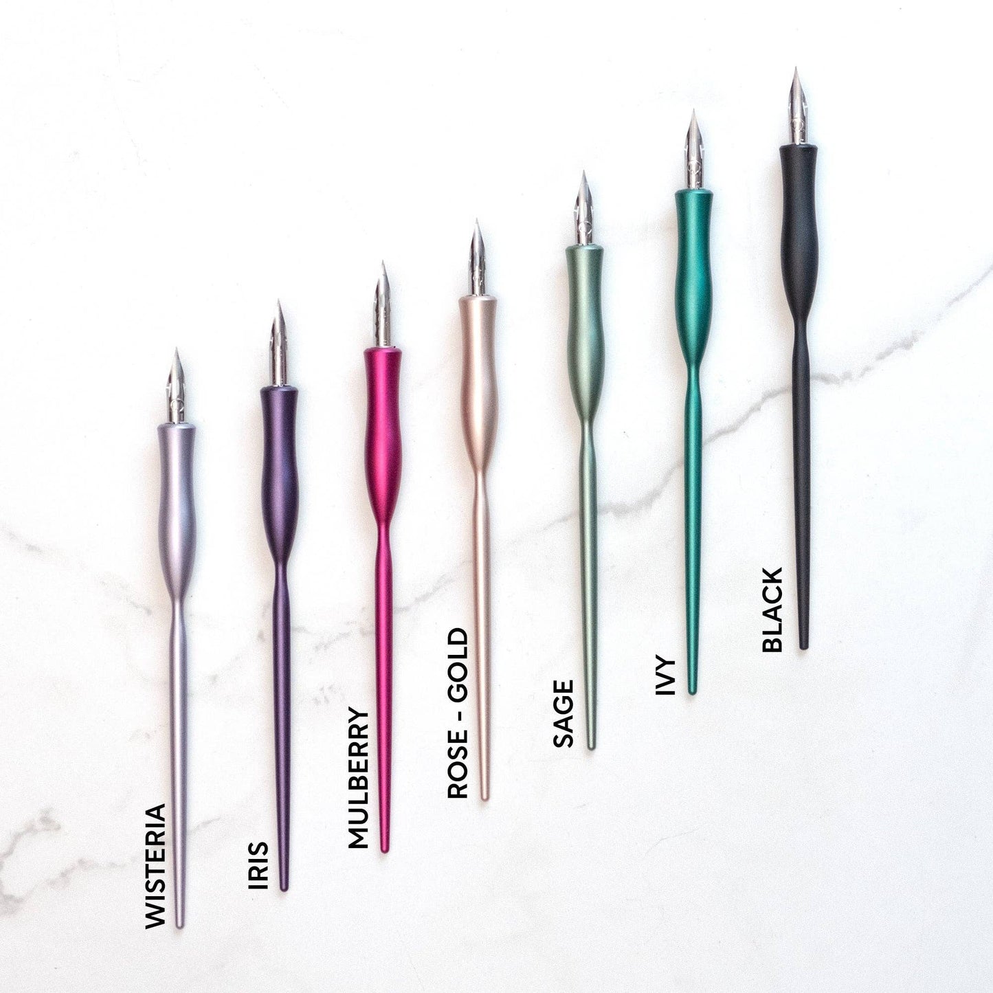 Flourish - A Truly Versatile Calligraphy Pen: Straight / Black