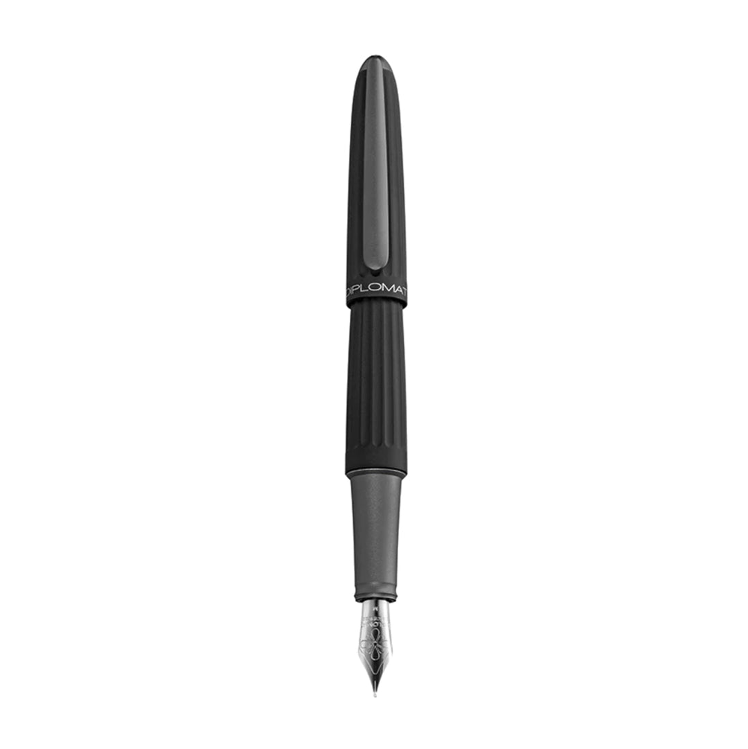Diplomat Aero Fountain Pen - Black