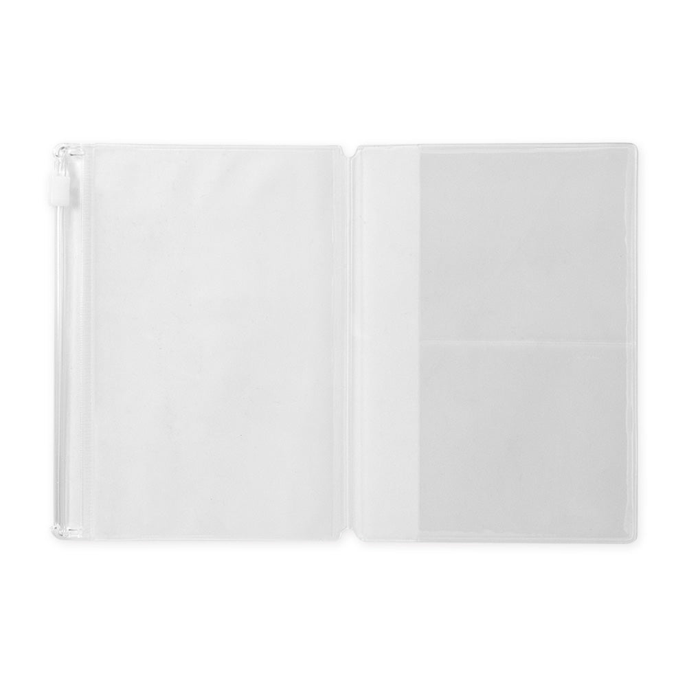 TRAVELER'S notebook 004 Zipper File - Passport