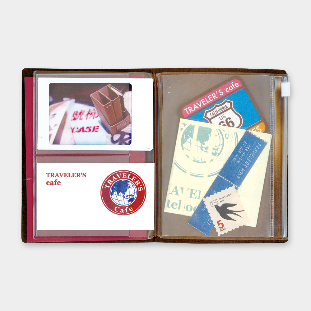TRAVELER'S notebook 004 Zipper File - Passport