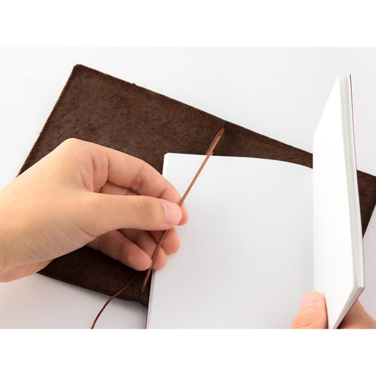 TRAVELER'S notebook Passport - Brown