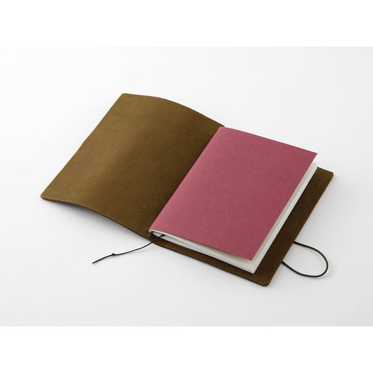 TRAVELER'S notebook Passport - Olive