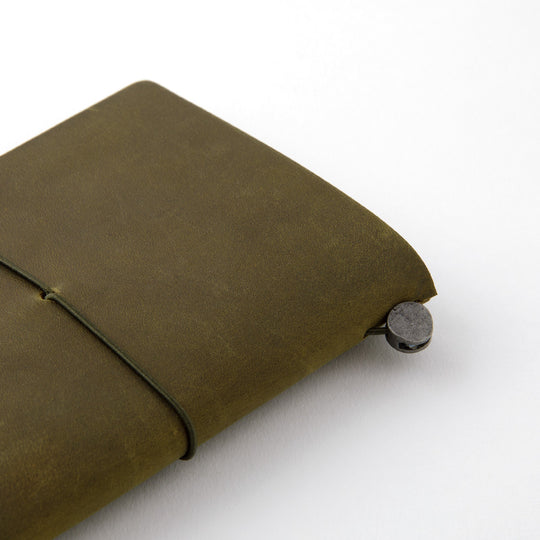 TRAVELER'S notebook Passport - Olive