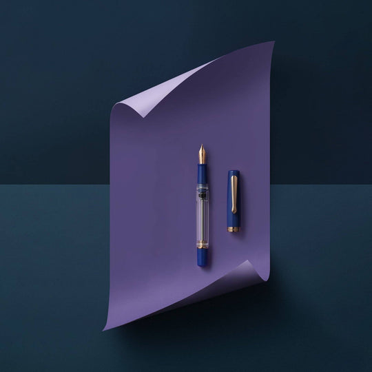 Nahvalur Original Plus Sapphire Fountain Pen: Stub