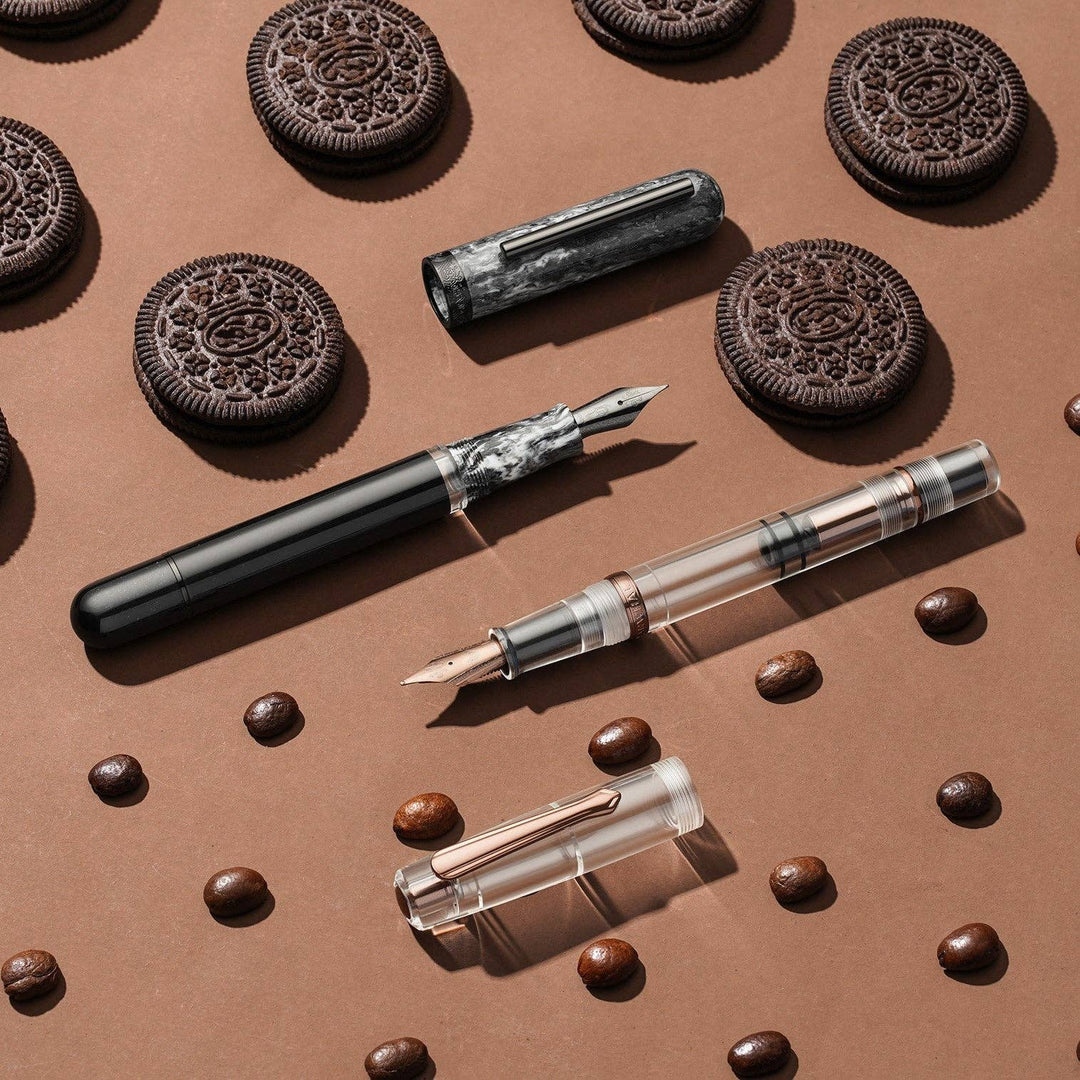 Nahvalur Original Fall Fountain Pen: Medium