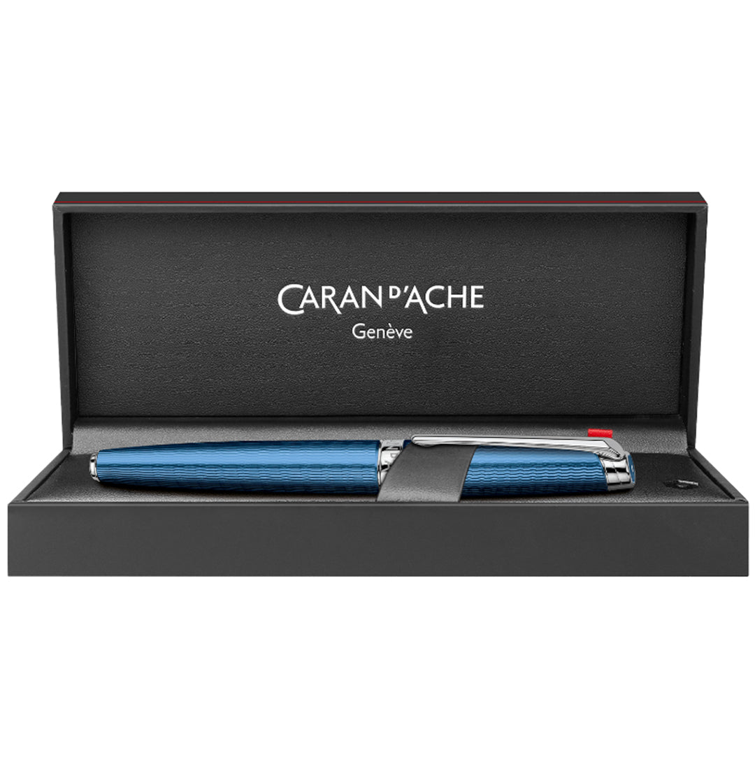 Caran d'Ache LÉMAN™ GRAND BLEU Fountain Pen