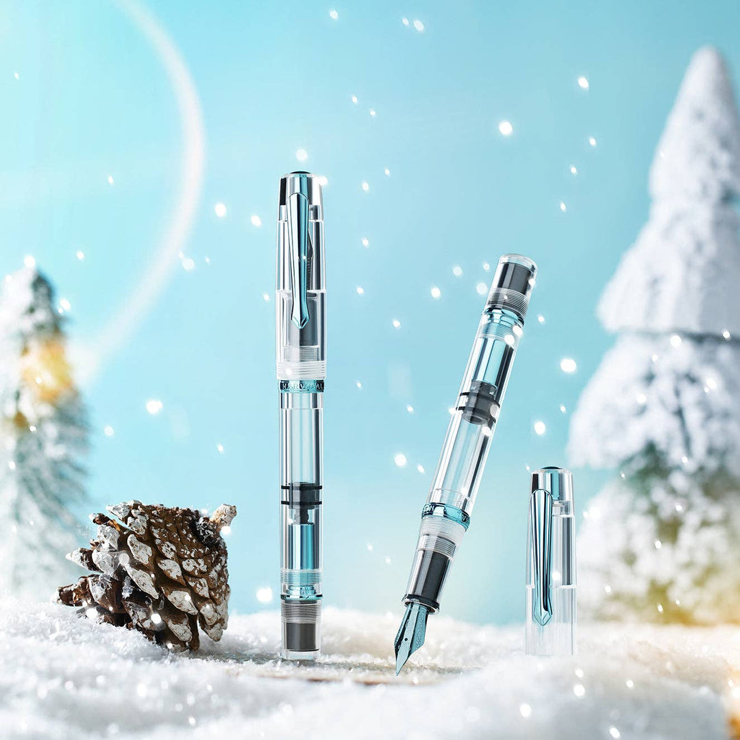 Nahvalur Original Winter Fountain Pen: Broad