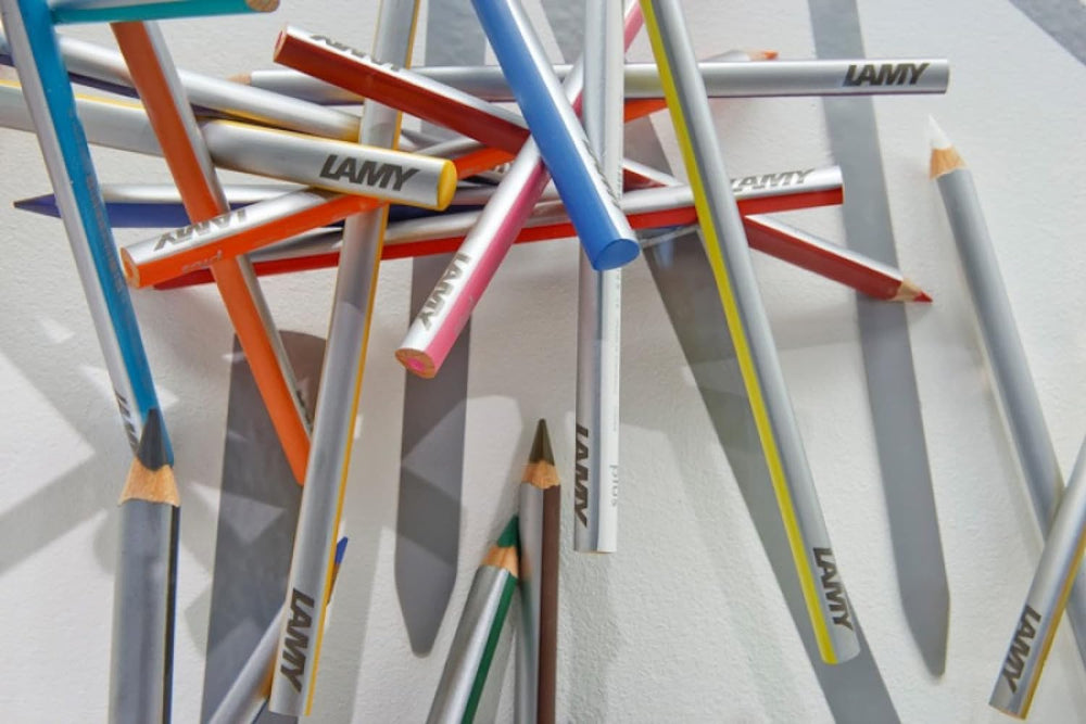 LAMY plus Color Pencils Cloth Roll - Set of 12