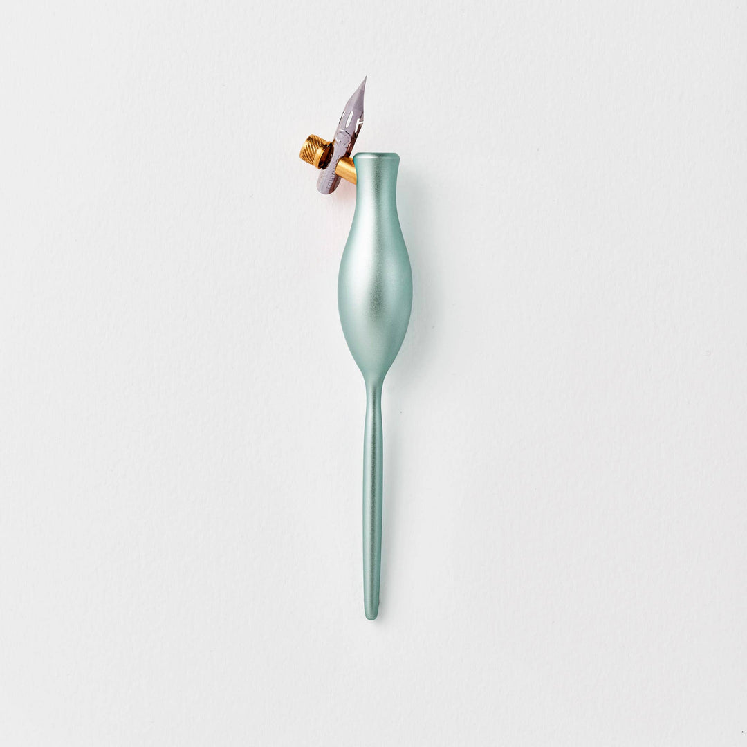 Carrot Calligraphy Pen- Midnight