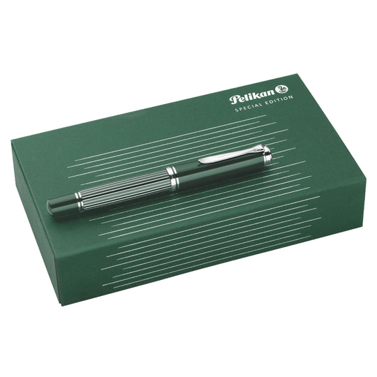 Pelikan │  Souverän® Fountain Pen M815 Metal Striped Green