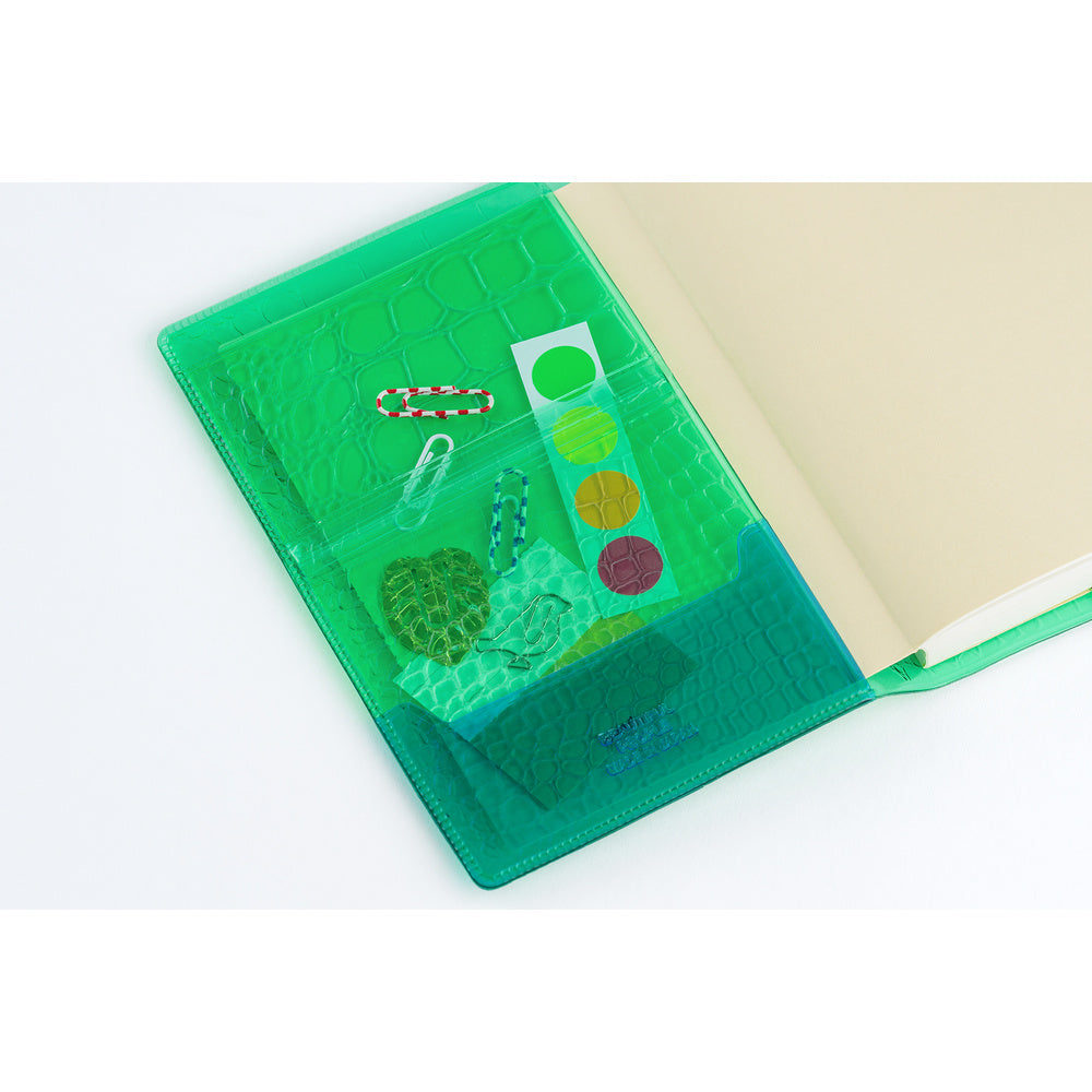 Hobonichi  |  beautiful people: Nothing to Hide Green A6